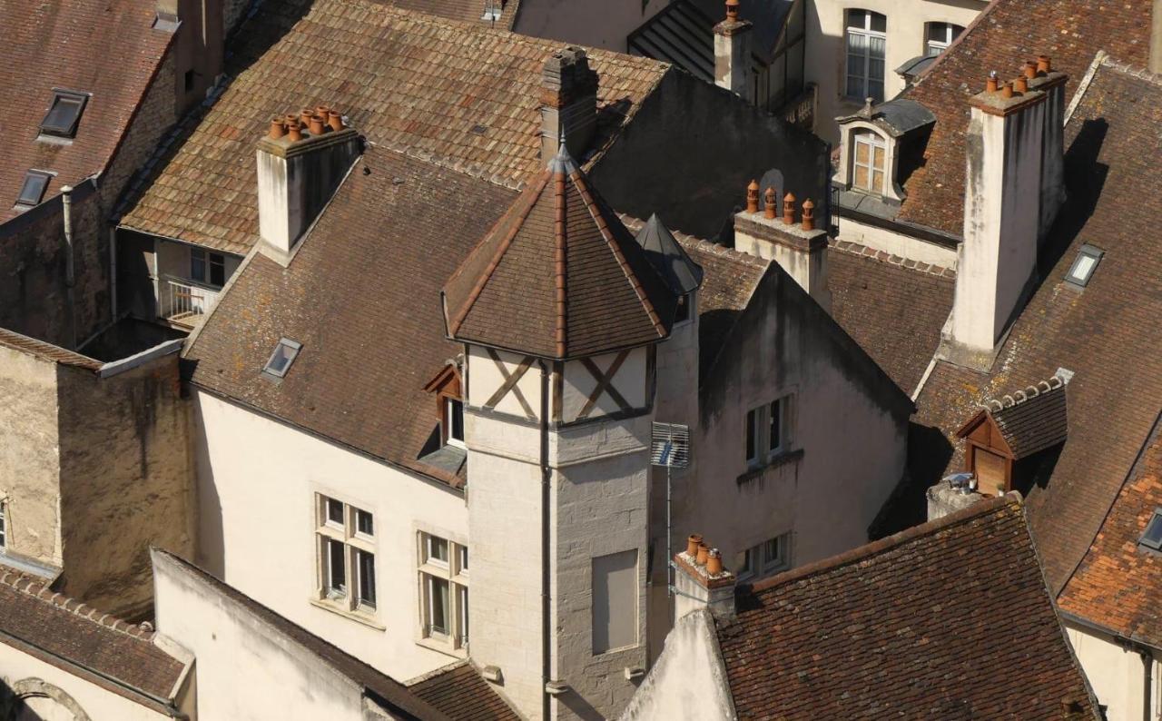 Appartement classé avec vue, centre ville&parking proche Dole Extérieur photo