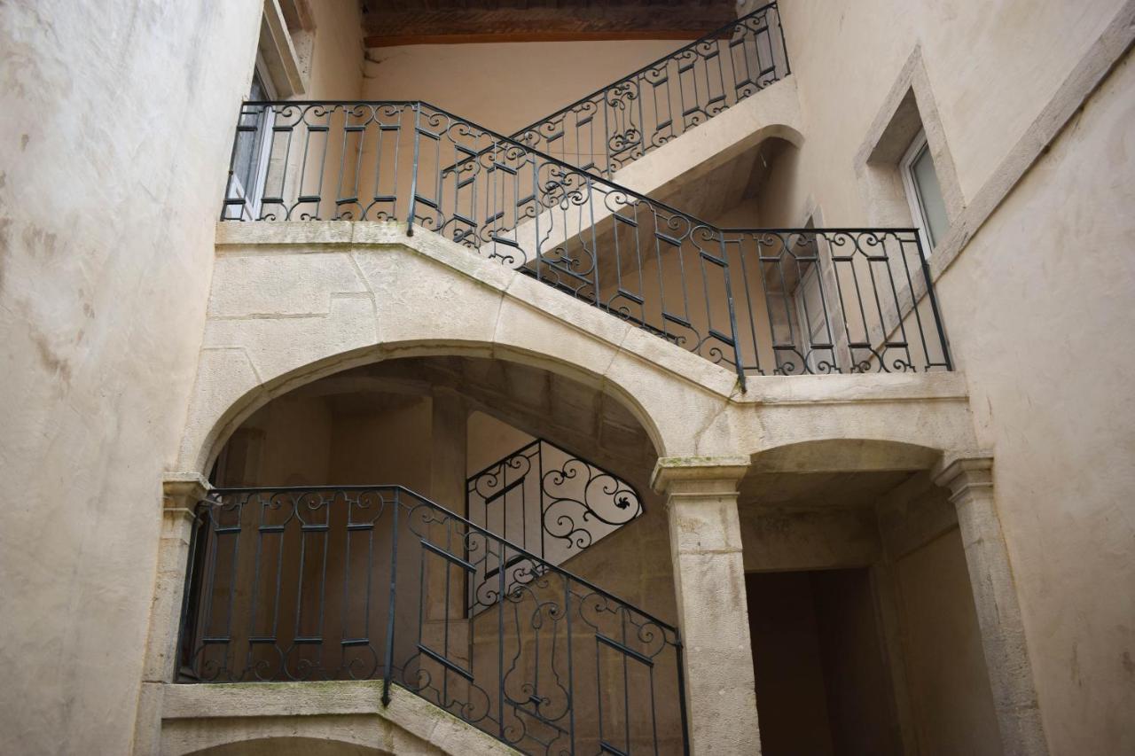 Appartement classé avec vue, centre ville&parking proche Dole Extérieur photo